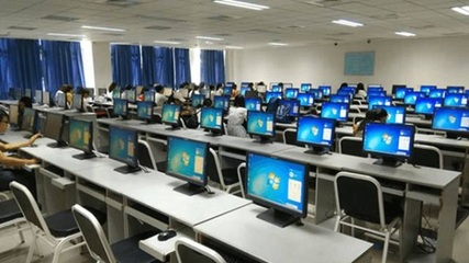 云課堂 高校計算機軟件技術(shù)開發(fā)教學(xué)的新引擎